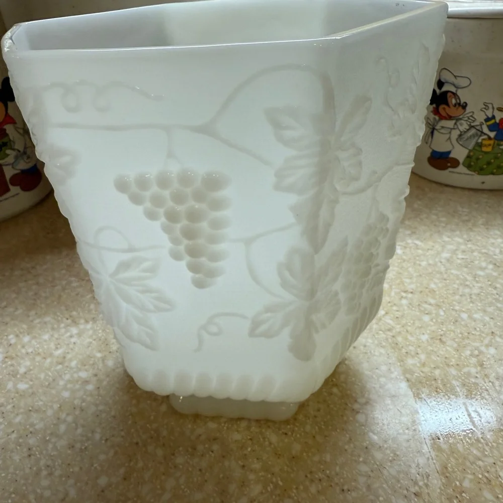 Fire King White Milk Glass Grape Motif Vase Anchor Hocking